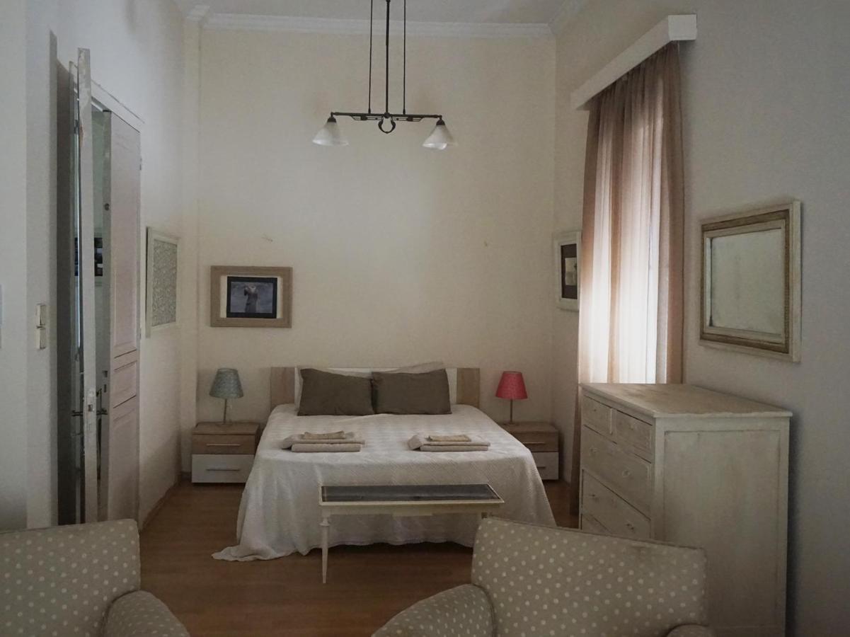 Independent Entrance Apt - 130M2 - Garden - Private Parking Appartamento Atene Esterno foto