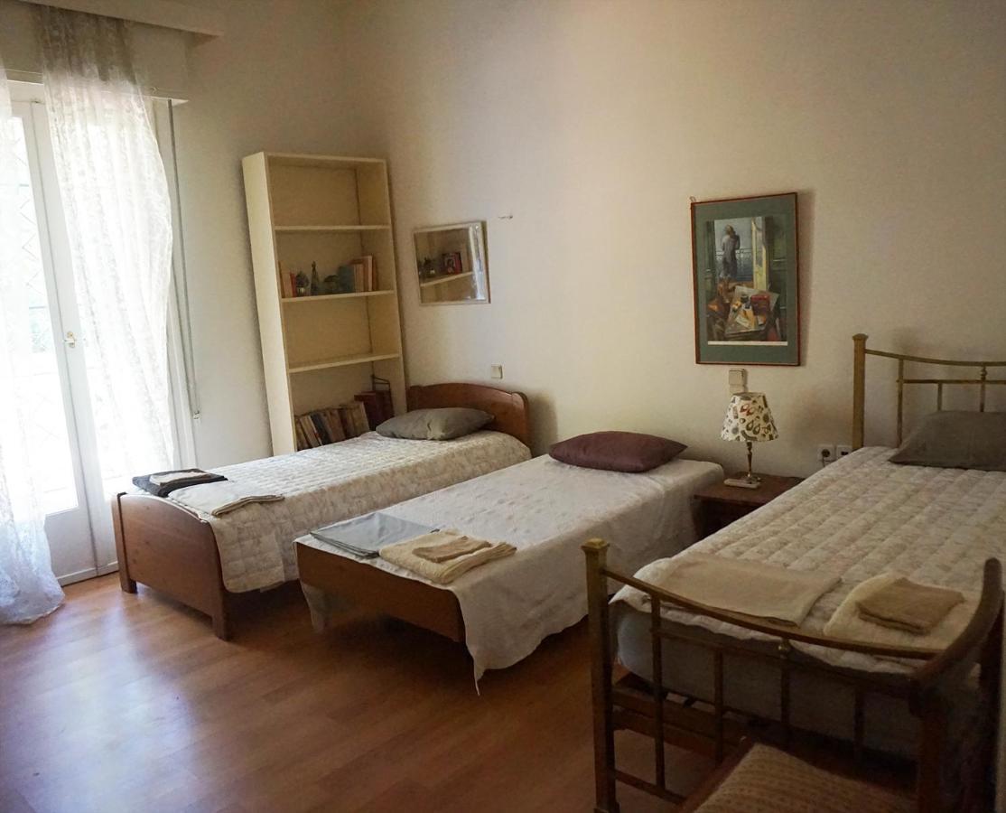 Independent Entrance Apt - 130M2 - Garden - Private Parking Appartamento Atene Esterno foto