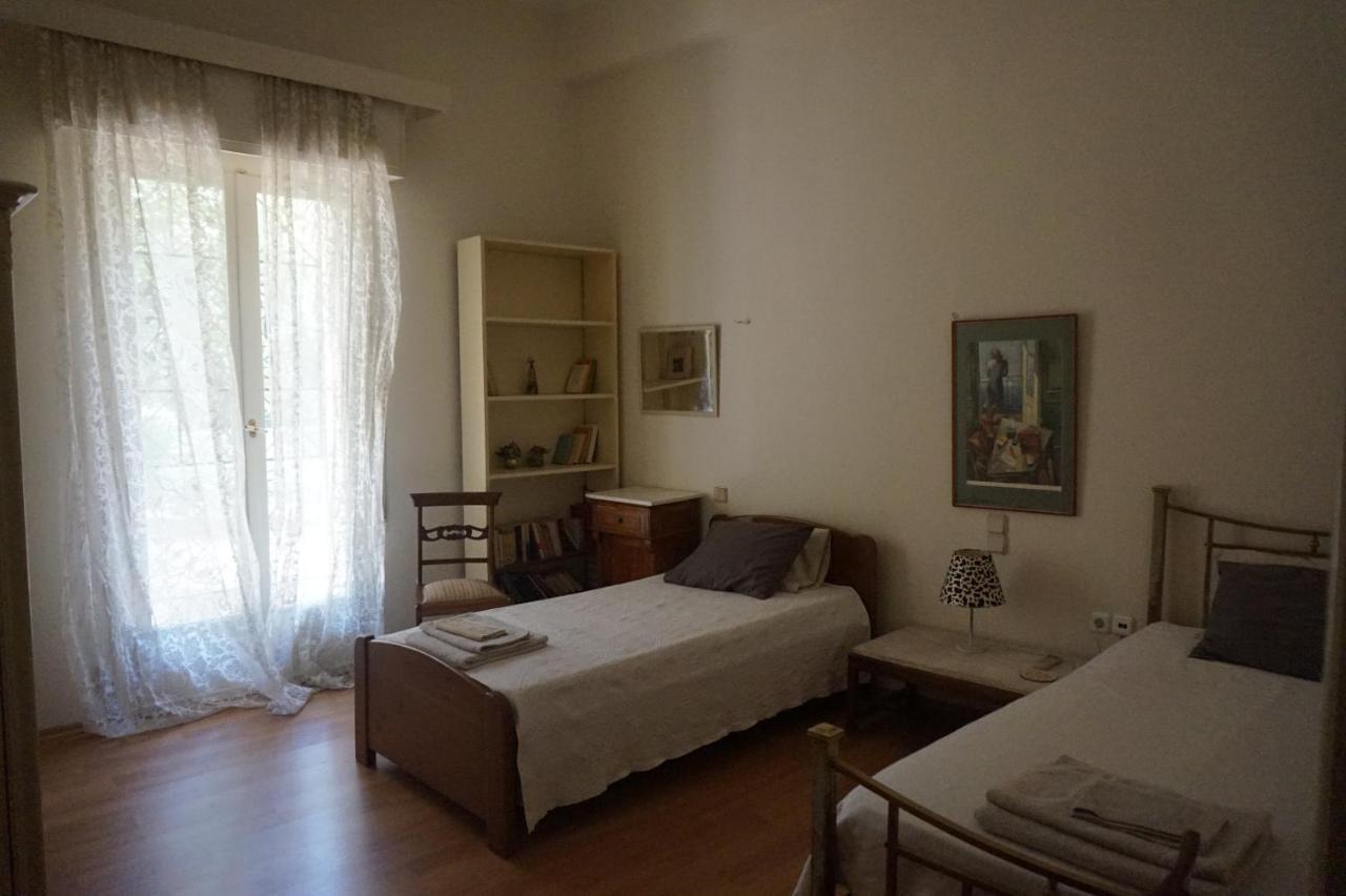 Independent Entrance Apt - 130M2 - Garden - Private Parking Appartamento Atene Esterno foto